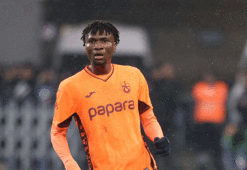 Trabzonspor'da Chibuike Nwaiwu formanın yeni sahibi olacak!