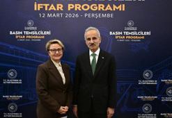 Bakan Uraloğlu: 32 milyon telefon hazır! 5G için tarih verildi