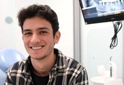 Kalça kemiğinden inci dişlere! 2 senede hayalindeki gülüşe kavuştu