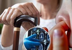 Bu hareketi herkes yapıyor: Parmağınızın ucundaki Alzheimer riski! Peki zona bu işin neresinde?