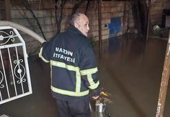 Sağanak Mardin’i vurdu: Evler suyla doldu, dere taştı, tarlalar sular altında kaldı