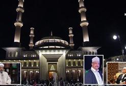 'Kadir Gecesi Özel' programına dünyaca ünlü hafızlar katılacak