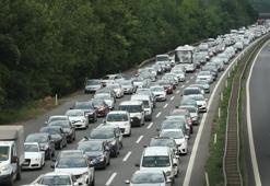 Trafiğe kayıtlı araç sayısı belli oldu