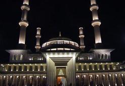 Millet Camii’nde ‘Kadir Gecesi Özel’ yayını