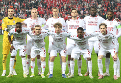 Samsunspor'da hedef her şeye rağmen turu geçmek!