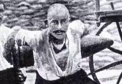ÇANAKKALE ZAFERİ'NİN KAHRAMANI SEYİT ONBAŞI KİMDİR, NERELİ? Seyit Onbaşı 18 Mart Çanakkale Savaşı'nda kaç kilo mermi kaldırmıştır?