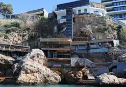 Antalya'da falezlerde 26 noktada işgal, havadan görüntülendi: Derhal kaldırılsın