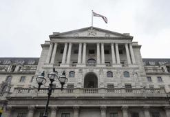 İngiltere faizi değiştirmedi
