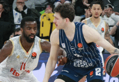 EuroLeague'de Anadolu Efes evinde kayıp!