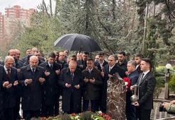 MHP lideri Bahçeli'den Türkeş'in mezarına bayram ziyareti