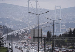 İstanbul'da bayramın birinci günü trafik yoğunluğu yaşanıyor