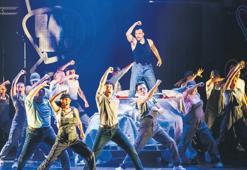 Sandy ve Danny’nin hikâyesi İstanbul’da