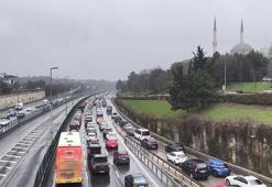 İstanbul’da bayram çilesi! Trafik durma noktasına geldi