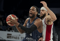 Bahçeşehir Koleji, Anadolu Efes'i 9 sayı farkla mağlup etti!
