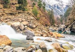 Himalaya alarmı! Buzulları eriyor, 2 milyar kişi tehdit altında