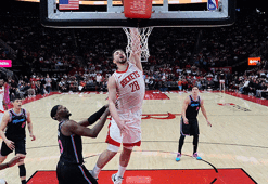 NBA'de Alperen Şengün double-double yaptı! Rockets, Heat'i yendi