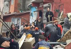 İstanbul Fatih'te 2 bina çöktü! Valilik'ten açıklama geldi