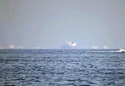 İran'dan ABD ve İsrail'e gözdağı! 'Saldırırsanız Basra Körfezi'ne mayın döşeriz'