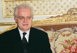 Fransa'nın eski Başbakanı Lionel Jospin 88 yaşında hayatını kaybetti