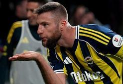 Milan Skriniar için takım arkadaşlarından övgü! 'Tek bacakla bile oynar'