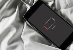Telefonun şarjı neden gün bitmeden tükeniyor? Bataryayı sömüren 3 gizli ayar ortaya çıktı