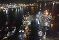 Tuzla'da kuru yük gemisinde yangın