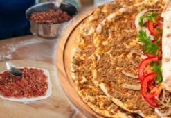 Maya yok fırın yok! Lahmacunu incecik açıp tavaya atın: Doğramayan rondolasın