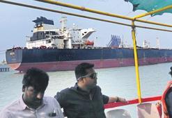 İran Hürmüz’de gişeyi kurdu!