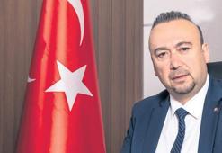 Sevgiliye belediyede hem iş hem makam