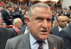 Bakan Bak: Bizim Çocukları tebrik ediyoruz
