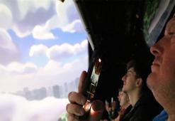 Türkiye’de bir ilk! Uçan sinemaya yoğun ilgi gösterildi