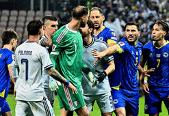 İtalya'da Bosna-Hersek yenilgisi sonrası karmaşa!