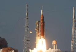 54 yıl sonra Ay'a insanlı yolculukta beklenmedik kriz! NASA uzay aracında 'tuvalet' alarmı