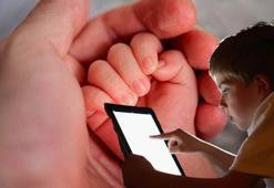 Komisyonda kabul edildi! Doğum izni 24 haftaya çıkıyor, 15 yaş altına sosyal medya yasağı geliyor