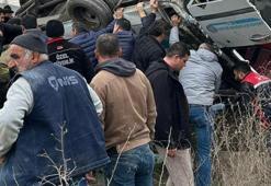 Ankara'da feci kaza: Özel halk otobüsü üst geçide çarptı: 5 ölü!