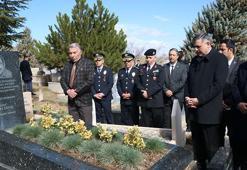 İçişleri Bakanı Çiftçi'den Neşet Ertaş'ın kabrini ziyaret