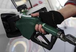 ARAÇ SAHİPLERİ DİKKAT! Motorine yeni zam haberi geldi! 4 Nisan Cumartesi güncel akaryakıt fiyatları! Motorine kaç lira zam gelecek?