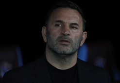 Galatasaray'da mağlubiyet sonrası Okan Buruk: Yine Galatasaray takımı bu ligin şampiyonu olacak