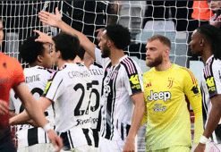 Serie A'da Juventus, Genoa'yı 2 golle geçti!