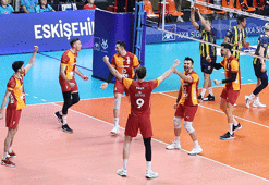 Kupa Voley'de Galatasaray finale yükseldi!
