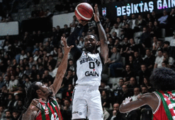 Beşiktaş, Karşıyaka'yı son çeyrekte geçmeyi başardı!