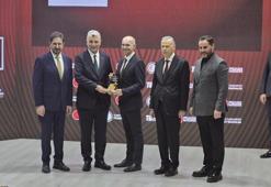 Bakan Bolat: Türkiye'ye son 23 yılda her alanda çağ atlattık