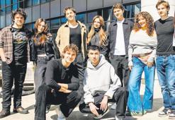 ‘Daha On Yedi’ sete çıktı