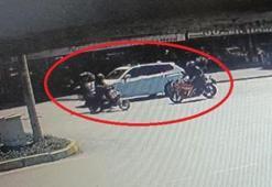 Kafa kafaya çarpıştılar! 3 kişinin yaralandığı kaza...