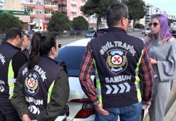 100 bin TL ceza yedi, suçu yolculara attı! Kadın korsan taksi sürücüsünden, şoke eden savunma