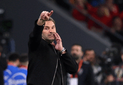 Galatasaray'da Okan Buruk'tan Osimhen açıklaması! Döneceği maç belli oldu