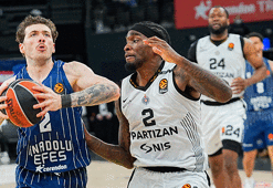 Euroleague'de Anadolu Efes uzatmalarda galip!