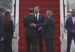 ABD Başkan Yardımcısı Vance ve heyeti İran görüşmeleri için İslamabad'a ulaştı