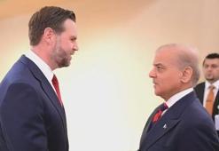 ABD Başkan Yardımcısı Vance ile Pakistan Başbakanı Şerif ile bir araya geldi
