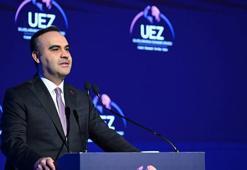 Küresel ekonominin yeni yol haritası masaya yatırıldı! Bakan Kacır: 2030 için daha büyük hedeflerimiz var